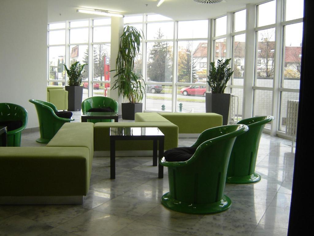 Dc Rezidence Hotel Praga Exterior foto
